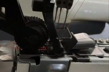 Fechadeira de Braço 2 Agulhas Direct Drive 220v Para Camisa Sun