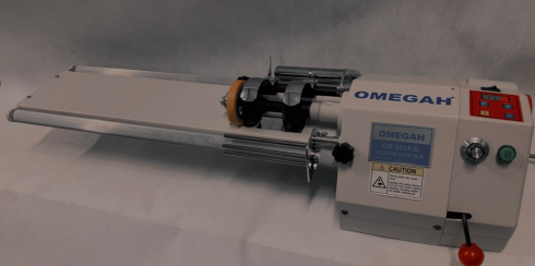 Máquina de Cortar Viés 2 Facas - Omegah OM802-A-D-F2